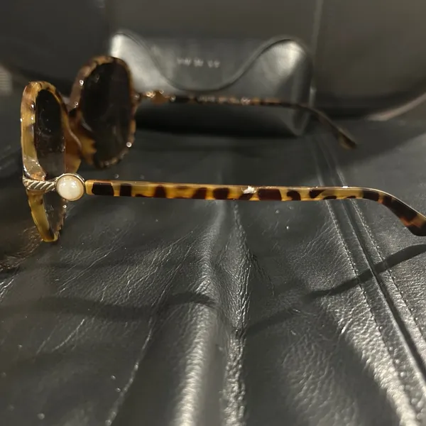 Boots Tortoise Shell Sunglasses Brown - Image 6