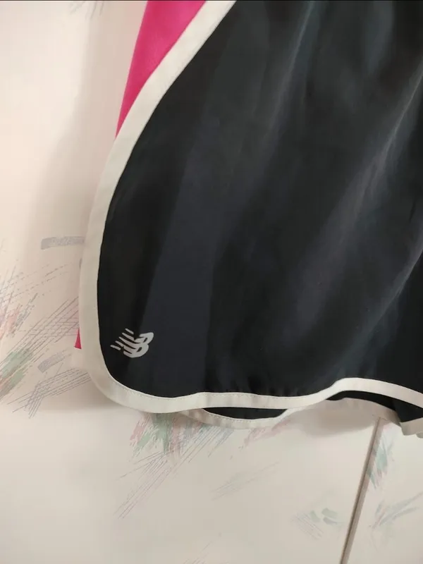 New Balance Breast Cancer Awareness Shorts - Image 3