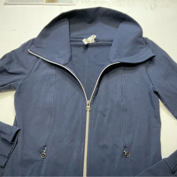Lululemon Daily Yoga Jacket Inkwell Navy Blue Women Sz 6 - Image 6