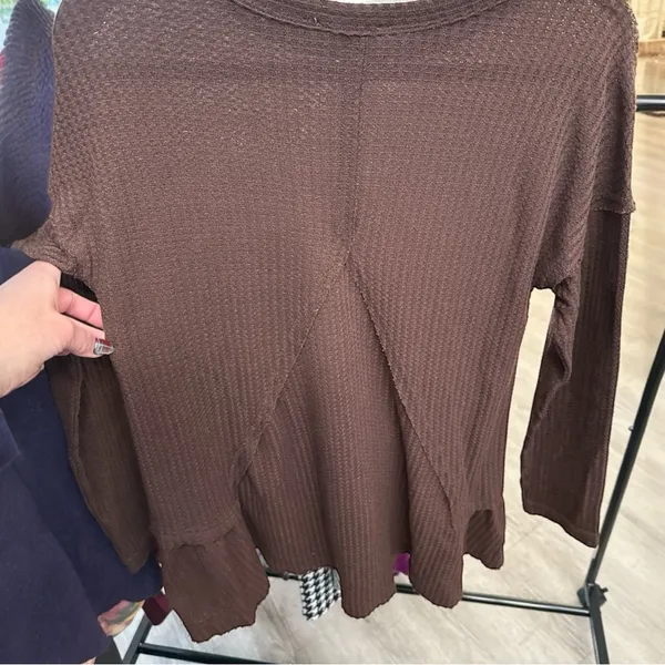 Small •Oversized•Waffle Knit•Peplum•Long Sleeve Tunic•Warm•Figure Flattering - Image 2