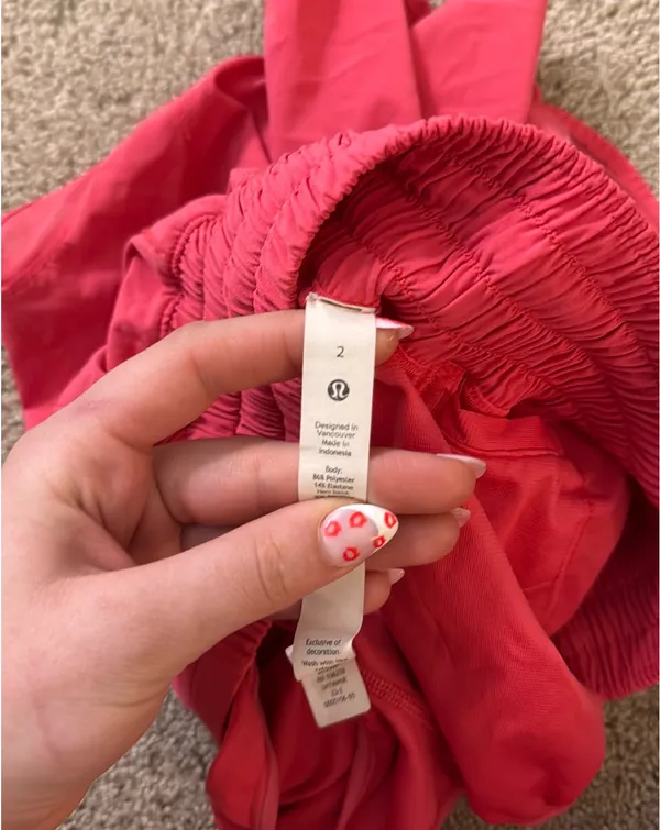 Pink Lululemon Hotty Hot Shorts 2.5" High-Rise - Image 4