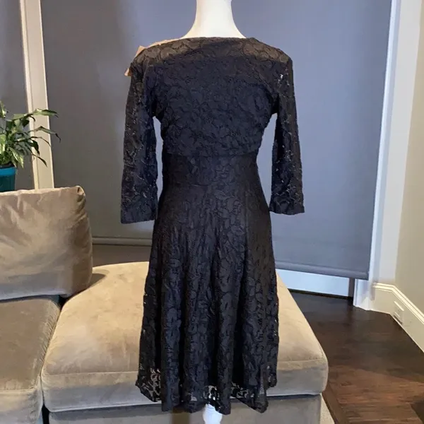 Women’s Black V-Neck Party Cocktail Dress Size M NWT - Image 4
