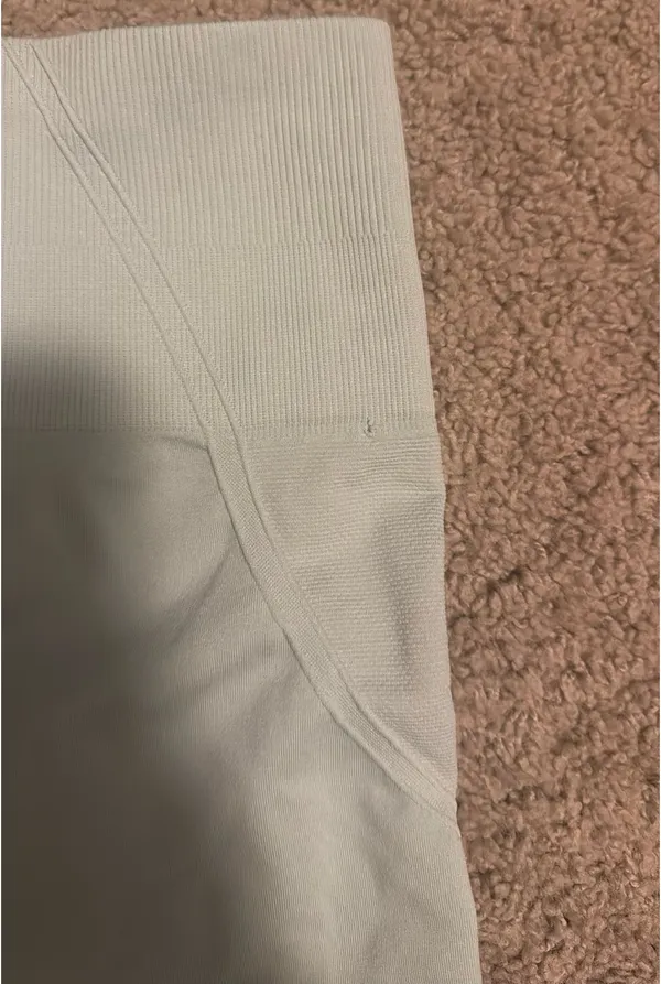Green workout shorts Size XS - Image 4