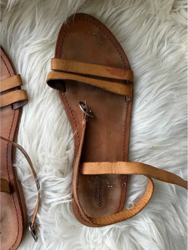 Urban Outfitters Brown Leather Strappy Sandals Size 7 - Image 3