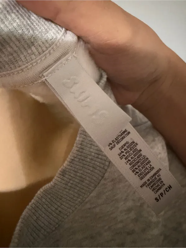 SKIMS Classic Crewneck Sweatshirt in Heather Gray NWOT - Image 2