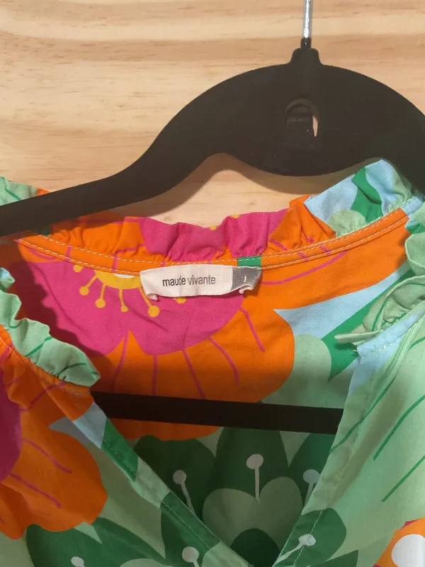 Summer top Green Size L - Image 2