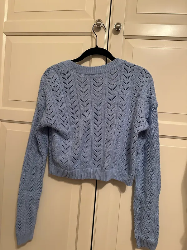 Hollister Cardigan Sweater Women’s - Image 2