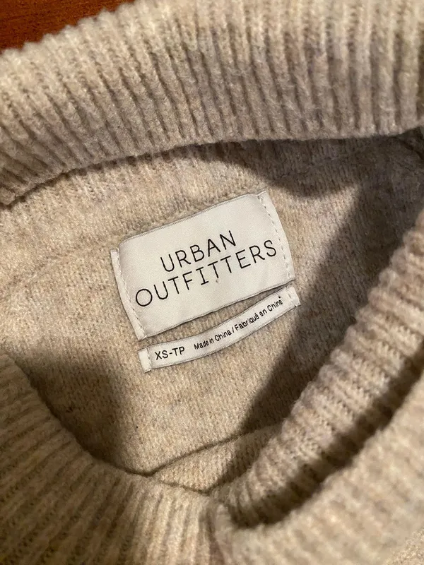 Kyla Cropped Turtleneck Sweater - Image 5