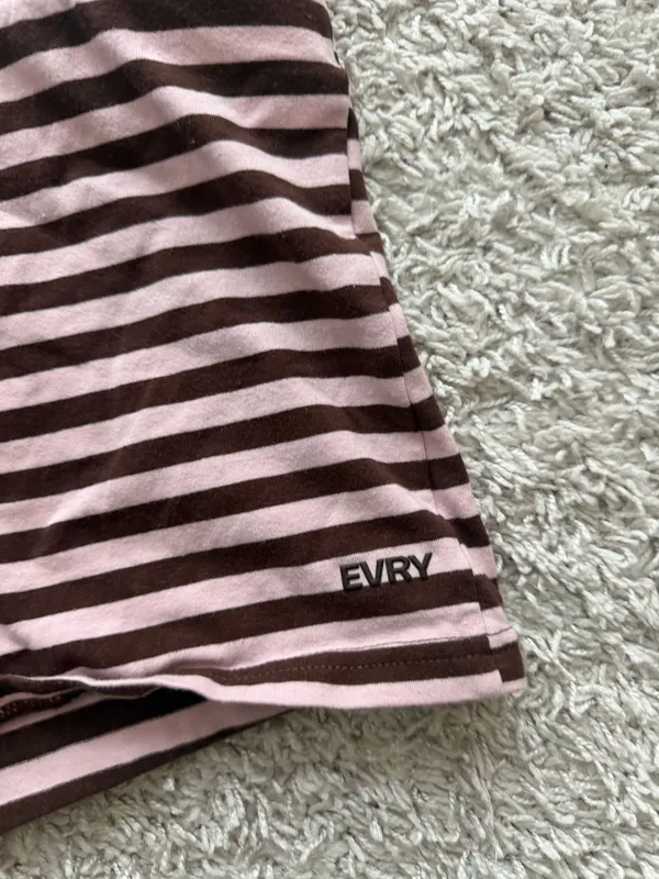 evry shorts Pink - Image 2