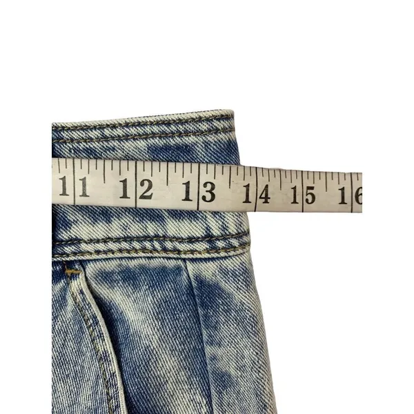 Pacsun Los Angeles Women's Light Denim Distressed Short Jean Skirt - Image 5