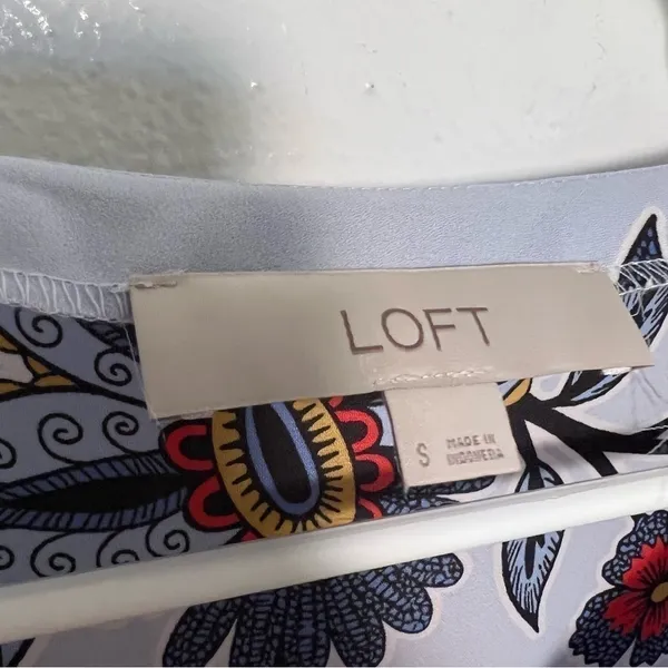 Loft Women's Size Small Square Neck Blouse‎ Light Blue Floral Red Gold White - Image 11