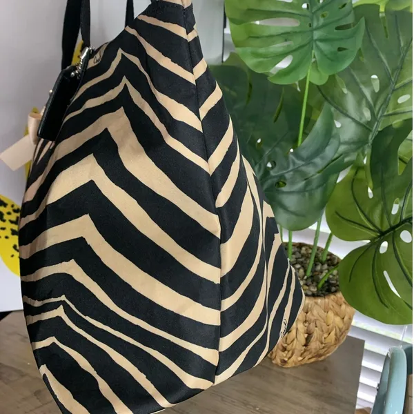 Coach y2k Devin Black Tan Zebra Print Nylon Overnight Tote Pouch - Image 3