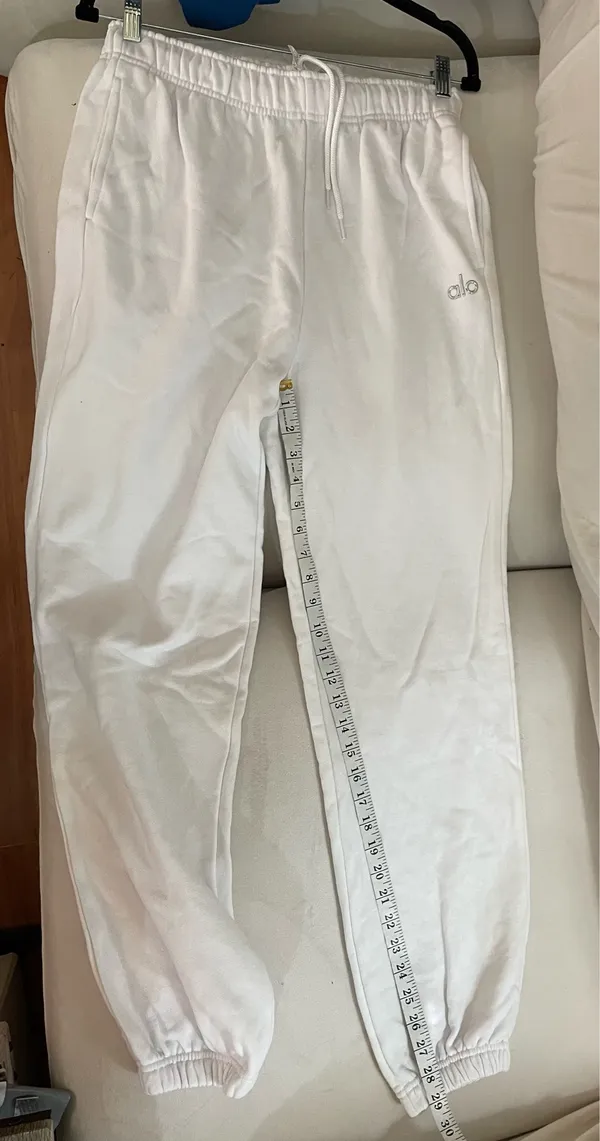 Alo Yoga Accolade Joggers Sweatpant white Size M - Image 6