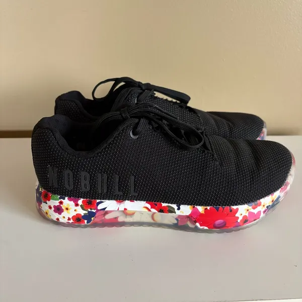 NOBULL Women's Black Daisy Floral Trainer Sneakers Size 9 - Image 2