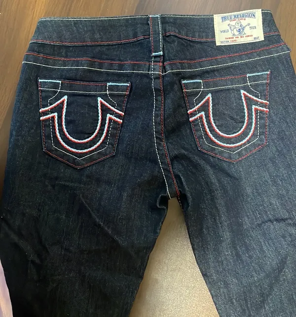WLHJ58FE2 Americana Chain Dark Rinse Rolled Capri Jeans $209 EUC 28 - Image 7