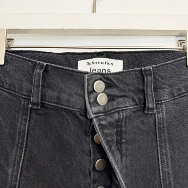 Reformation Charlie Jeans Size 24 Dark Faded Black Seamed Button Fly Alternative - Image 5