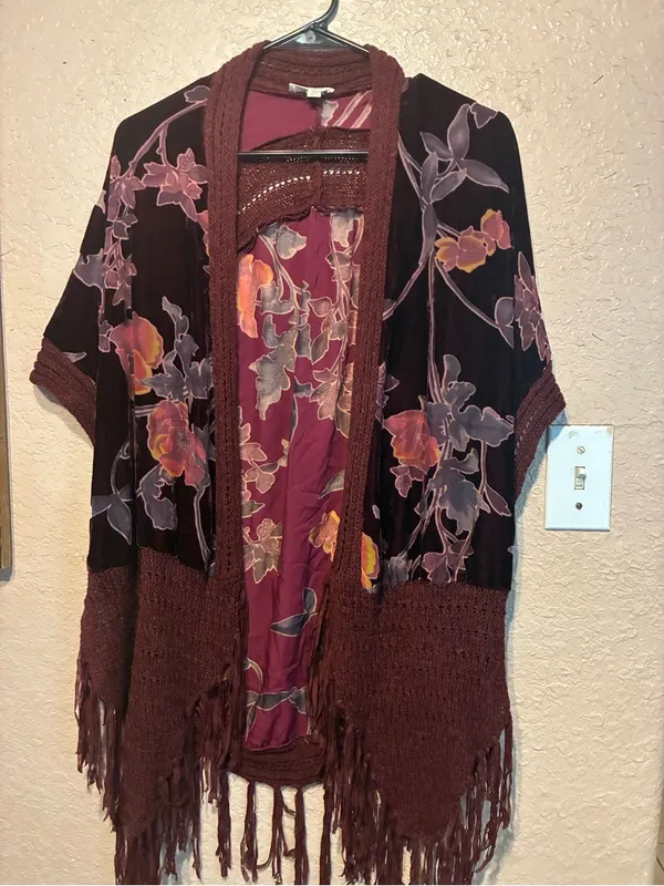 Bohemian Floral Velvet Fringe Kimono - Burgundy Oddi one size - Image 2