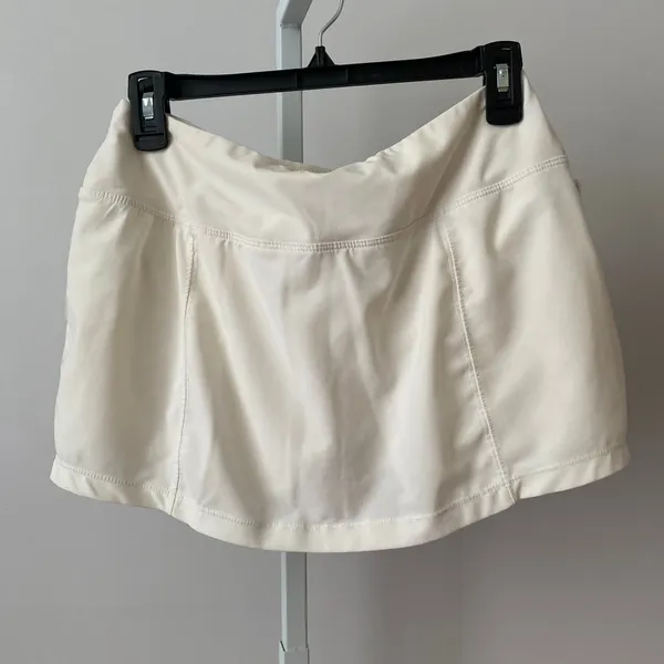 Nike M White Skort Dri-Fit Tennis Golf Athletic Skirt Slit Logo‎ Preppy Acedemia - Image 7