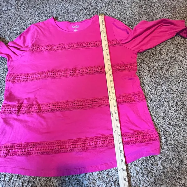 Croft & Barrow Womens 1X Magenta‎ Pink Crochet Lace Long Sleeve Top Blouse - Image 6
