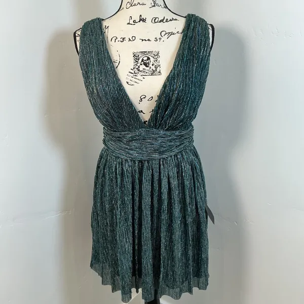 NWT Lulus Ailey Gold and Teal Blue Skater Dess V Neck Sleeveless Party Cocktail‎ - Image 7