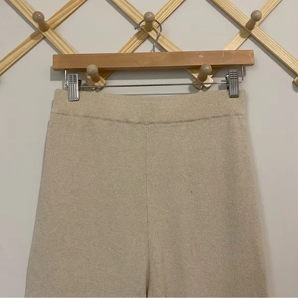 White Fox Beige Flare Leg Pull On Lounge Pants size Medium - Image 2
