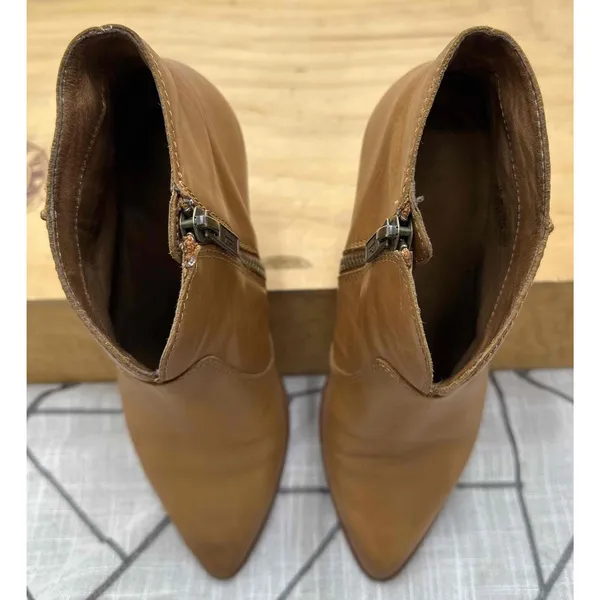 Frye Jennifer Leather Ankle Booties Brown Zipper Heeled Womens Size 7‎ READ - Image 8