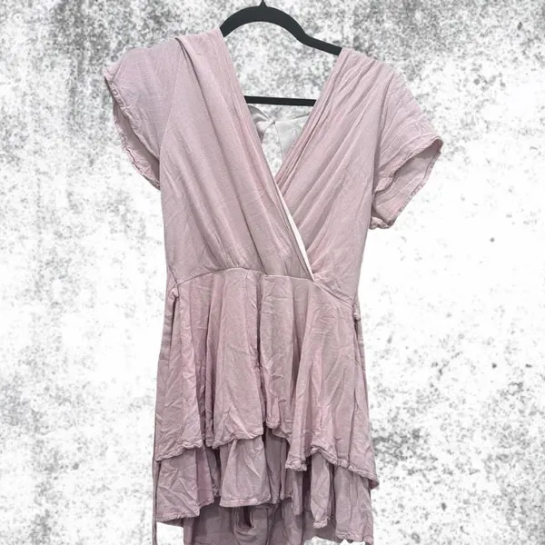 Altar'd State Pink Ruffle Tiered‎ Romper Mauve V-Neck Short Sleeve Medium - Image 2