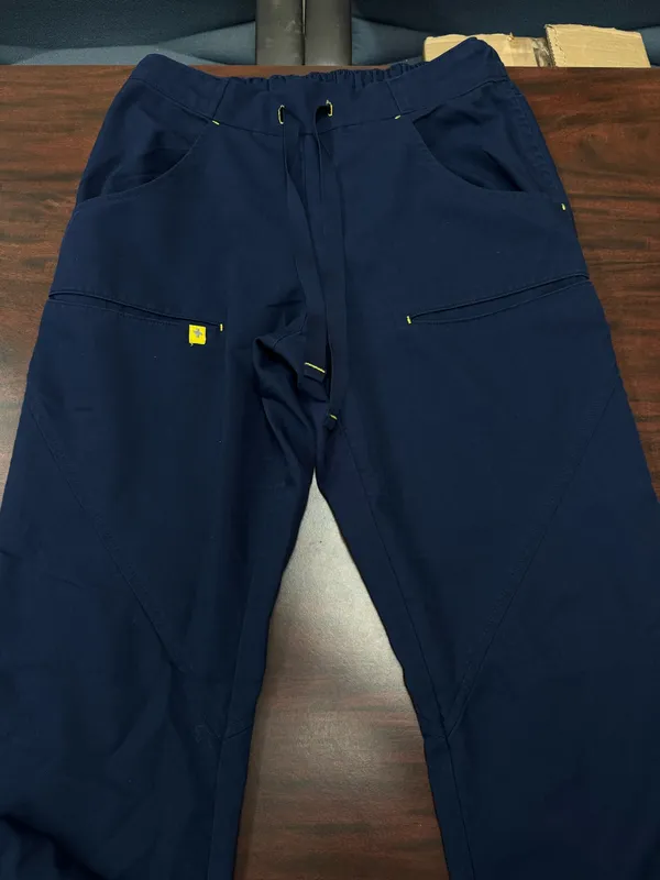 Figs Navy Mens Scrub Pants Size Small - Image 2