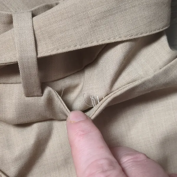 White House Black Market Tan Taper Ankle Belted Pants Size 8R - Image 4
