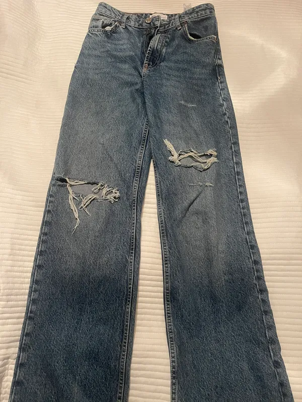 Highwasted Blue Jeans - Image 3