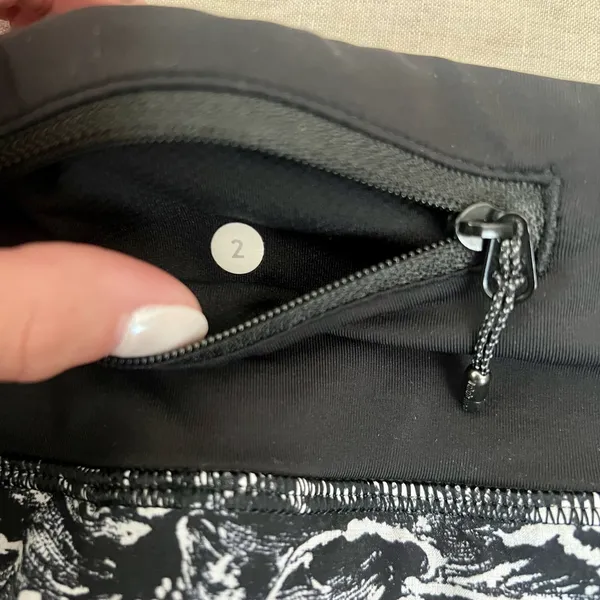 Lululemon Speed Up 4” Shorts - Image 4