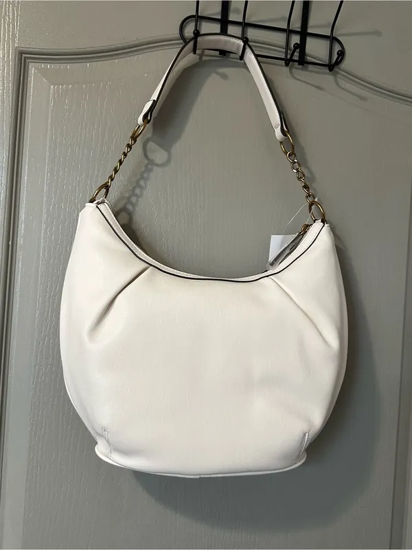 Juicy Couture White Hobo Bag with Heart Emblem In Her Juicy Era Soft White - Image 4