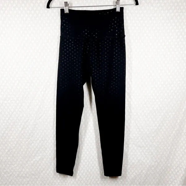Beyond Yoga Black Heart Print Powershine High‎ Rise Leggings - Image 2