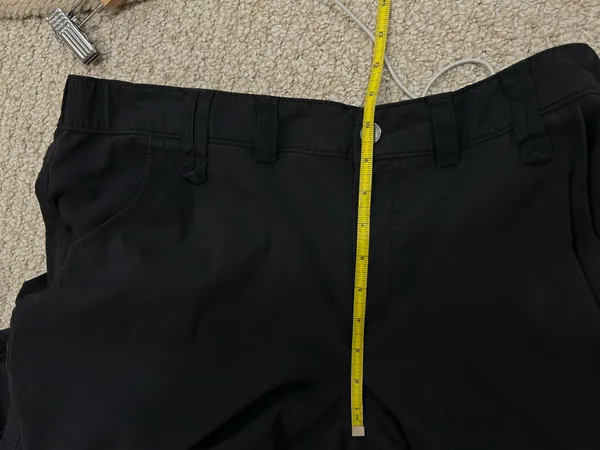 Duluth size 16 hiking pants  - Image 9