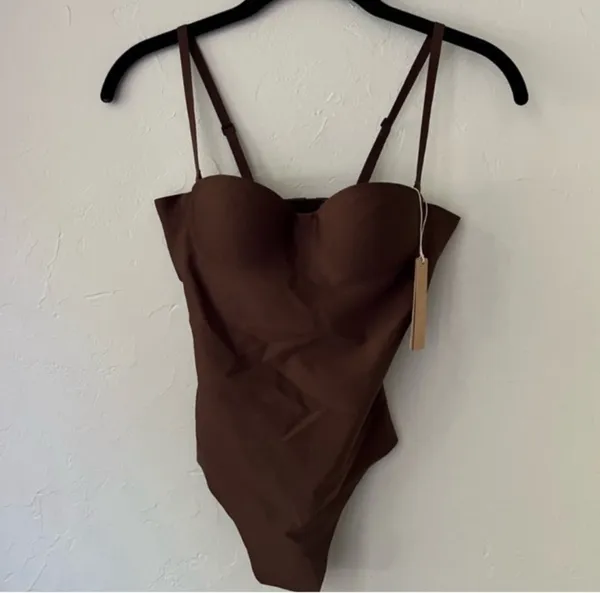 SKIMS Body Molded Underwire Bodysuit XS - Image 2
