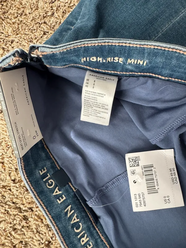 American Eagle Jean Skirt  - Image 4