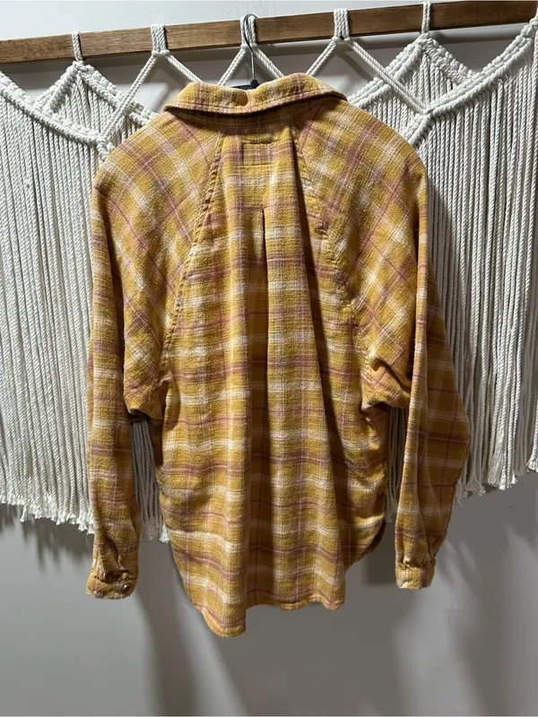 American Eagle Outfitters Yellow and Pink Plaid Button-Down Shirt - Image 2