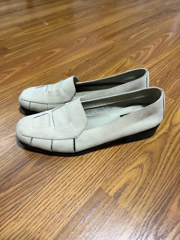 Aerosoles loafers slip-on square toe textured strap detail size 7 - Image 3