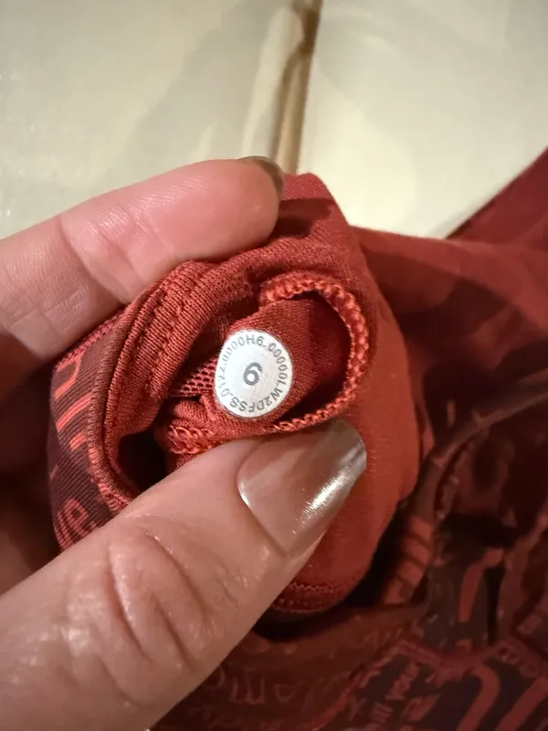 Lululemon Energy Long Line Bra - Image 3
