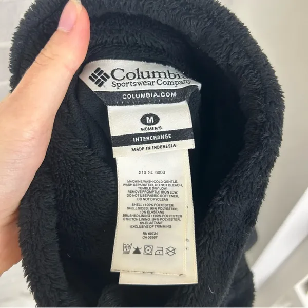 Columbia Black Zip Up Interchangeable Fuzzy Faux Fur Jacket Size M - Image 3