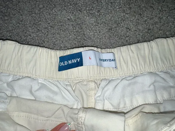 Old Navy Shorts - Image 2