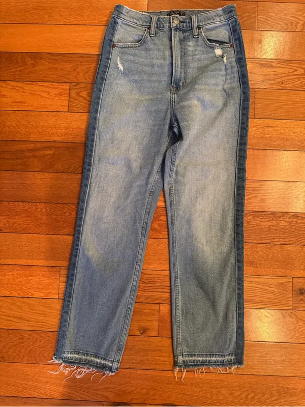 Abercrombie & Fitch Zoe Natural Rise Ankle Straight Jeans Size 27/4 Regular - Image 2