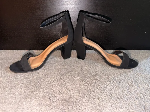 Windsor Heels Black - Image 2