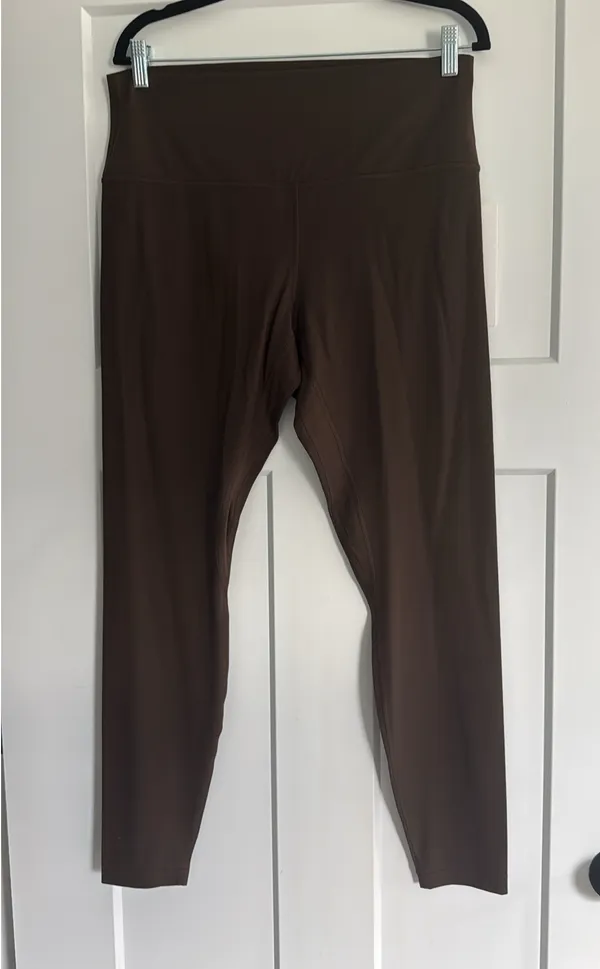 Lululemon 14 Align 28” HR Leggings - Image 3
