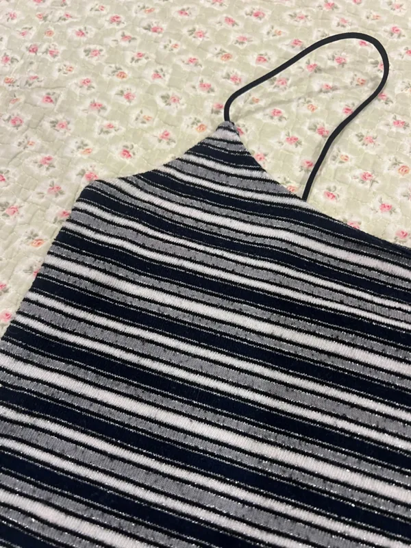 Striped Black and White Ribbed Crop Tank Top - Image 3