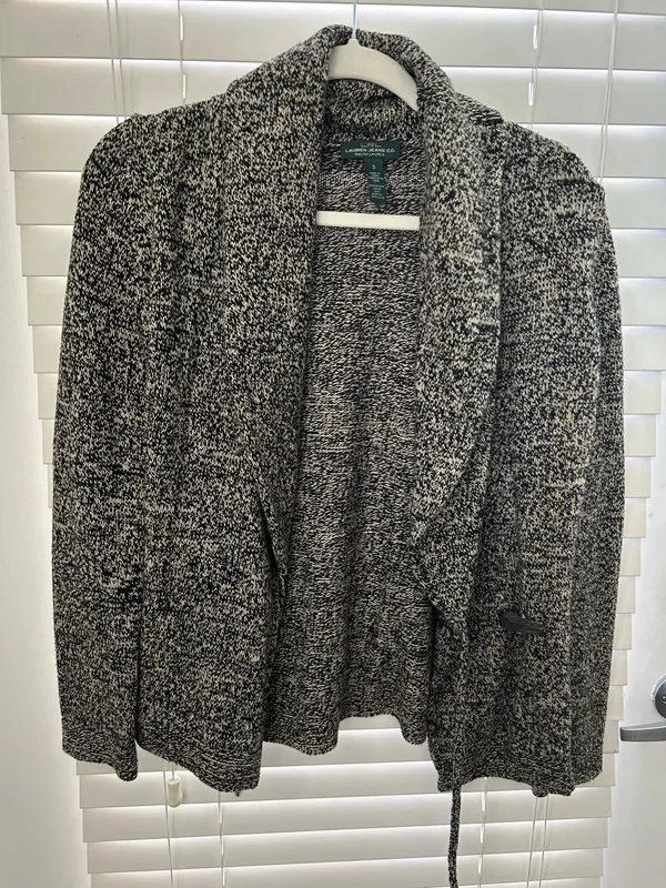 Black and tan Ralph Lauren cardigan - Image 4
