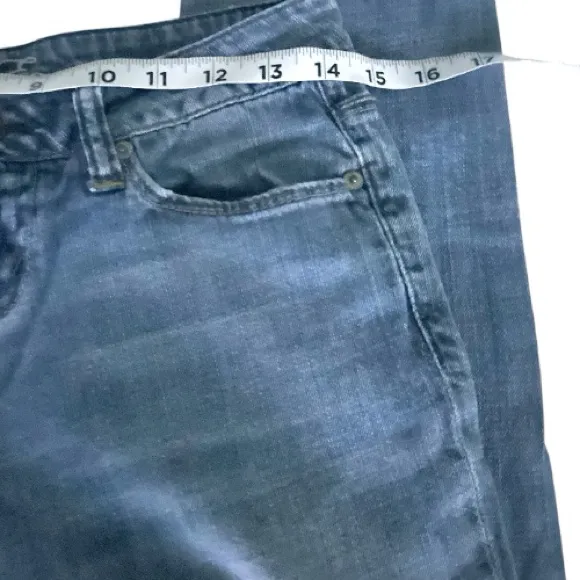 American Eagle Vintage Low Rise Blue Jeans Embroidered Bleached Pattern Pockets - Image 3