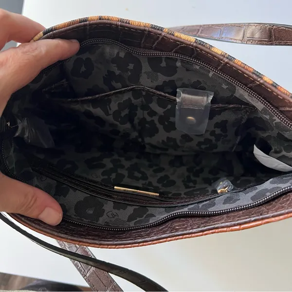 NWOT ND New Directions animal print handbag - Image 4