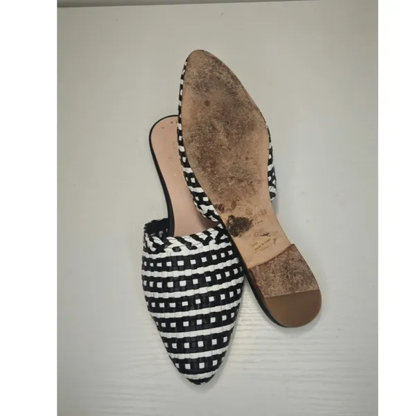 Kate spade Letaher black and white mule sz 6.5 - Image 6