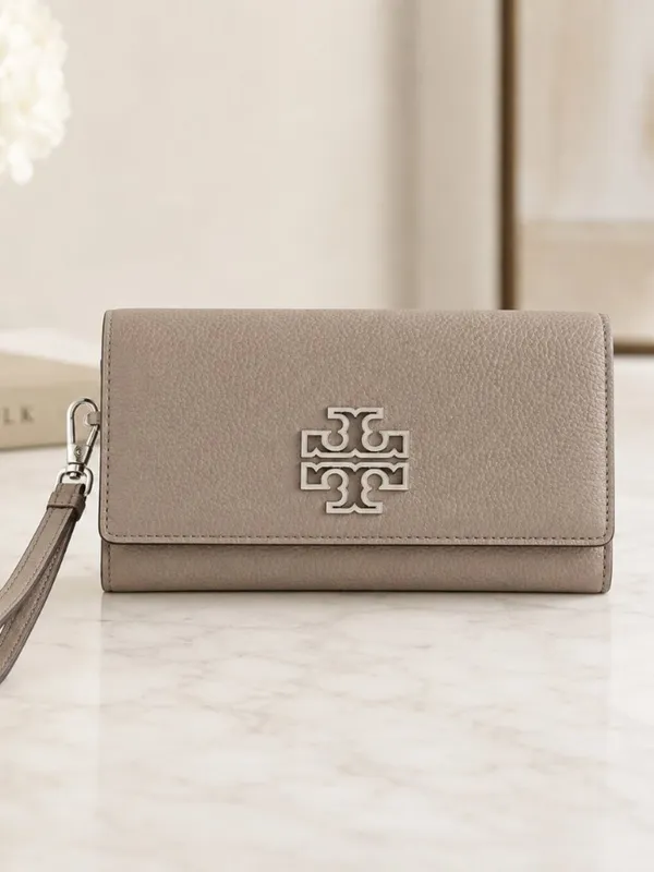 Tory Burch Britten Smartphone Wristlet French Gray NWT - Image 3